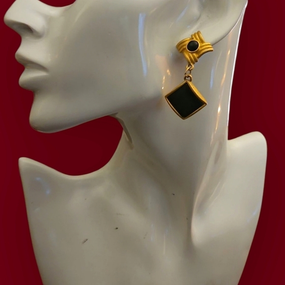 Vintage Matte Gold Etruscan Style Dangle Earrings - Picture 1 of 5